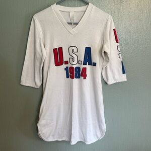 USA 1984 White V-neck Graphic Tunic